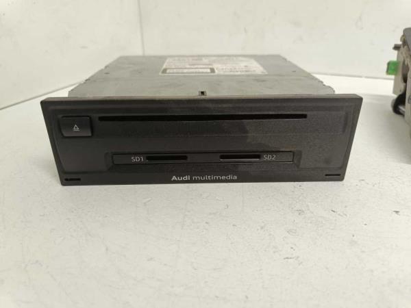 RADIO + ECRAN AUDI A3 8V - Vue 2